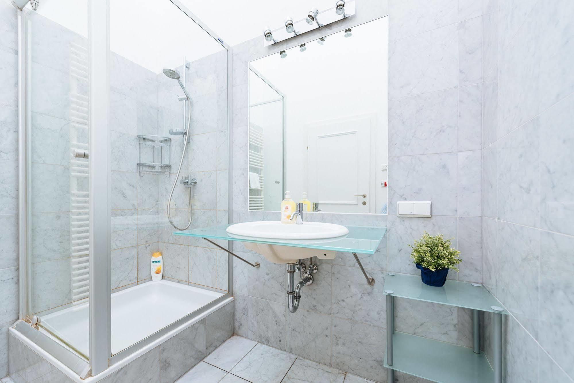 Duschel Apartments Wien Eksteriør bilde